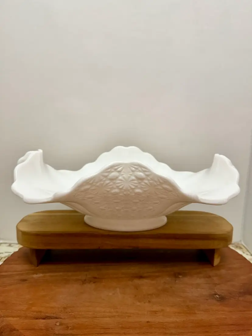 Fenton Large Milk Glass Daisy & Button Centerpiece Bowl
