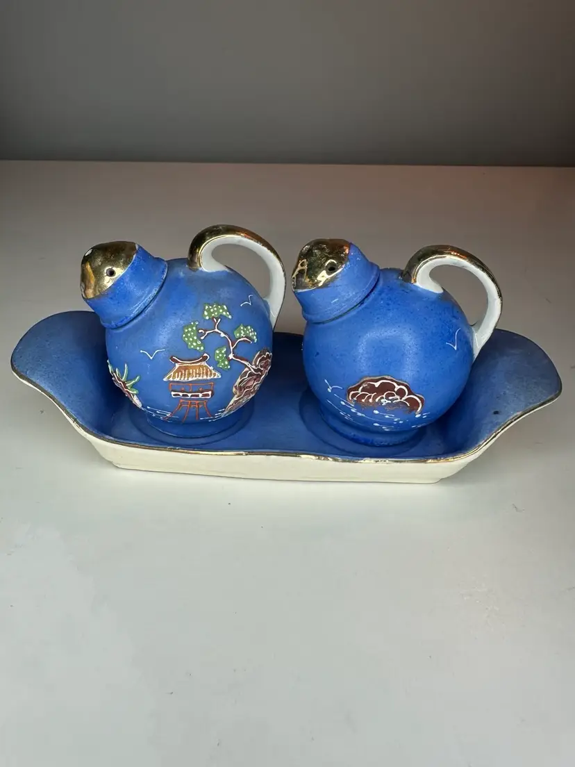 Vintage Japan Moriage Hand Painted Blue Salt Pepper Shakers & Tray Pagoda