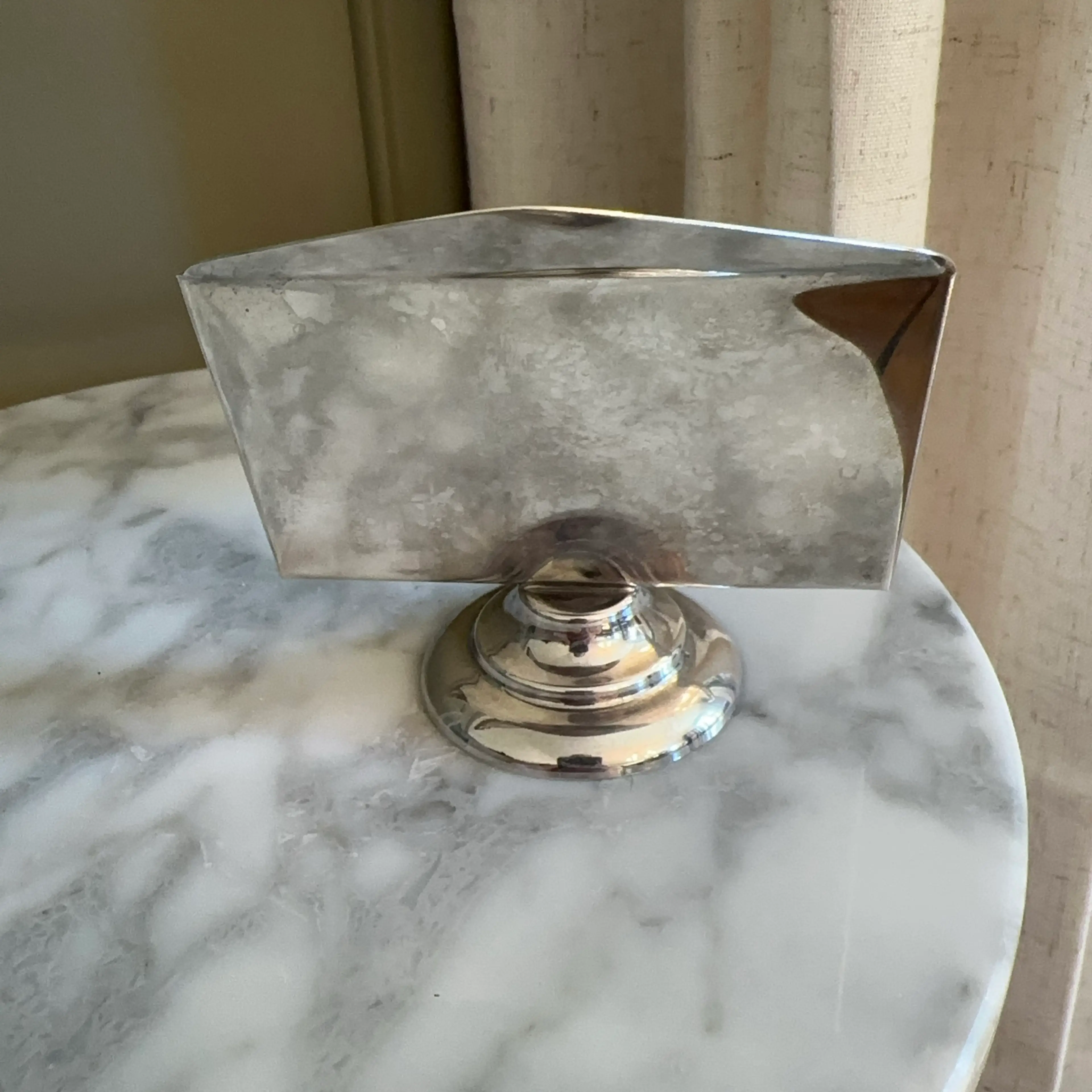 Image 3 of 4