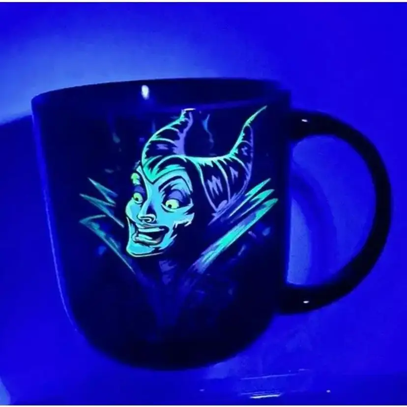 Disney Villains Mistress of Evil Maleficent Sleeping Beauty Glow In The Dark Mug