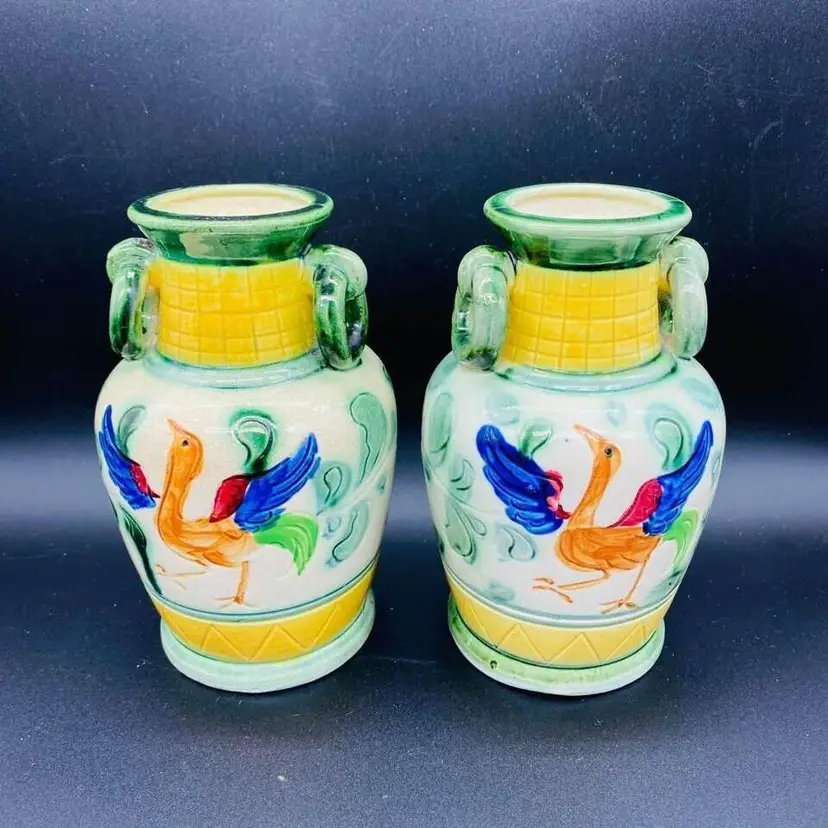 #1909 Vintage Bird Pair of Vases Hand Painted Made in Japan