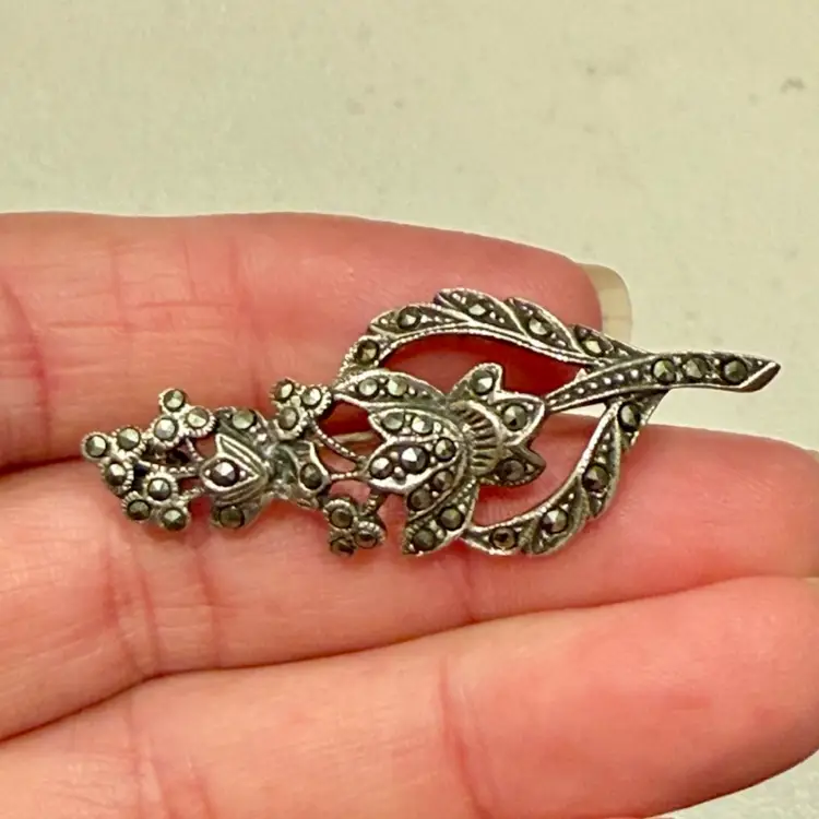 Vintage Art Deco Sterling Silver & Marcasite Floral Bouquet Brooch 2”, 5g