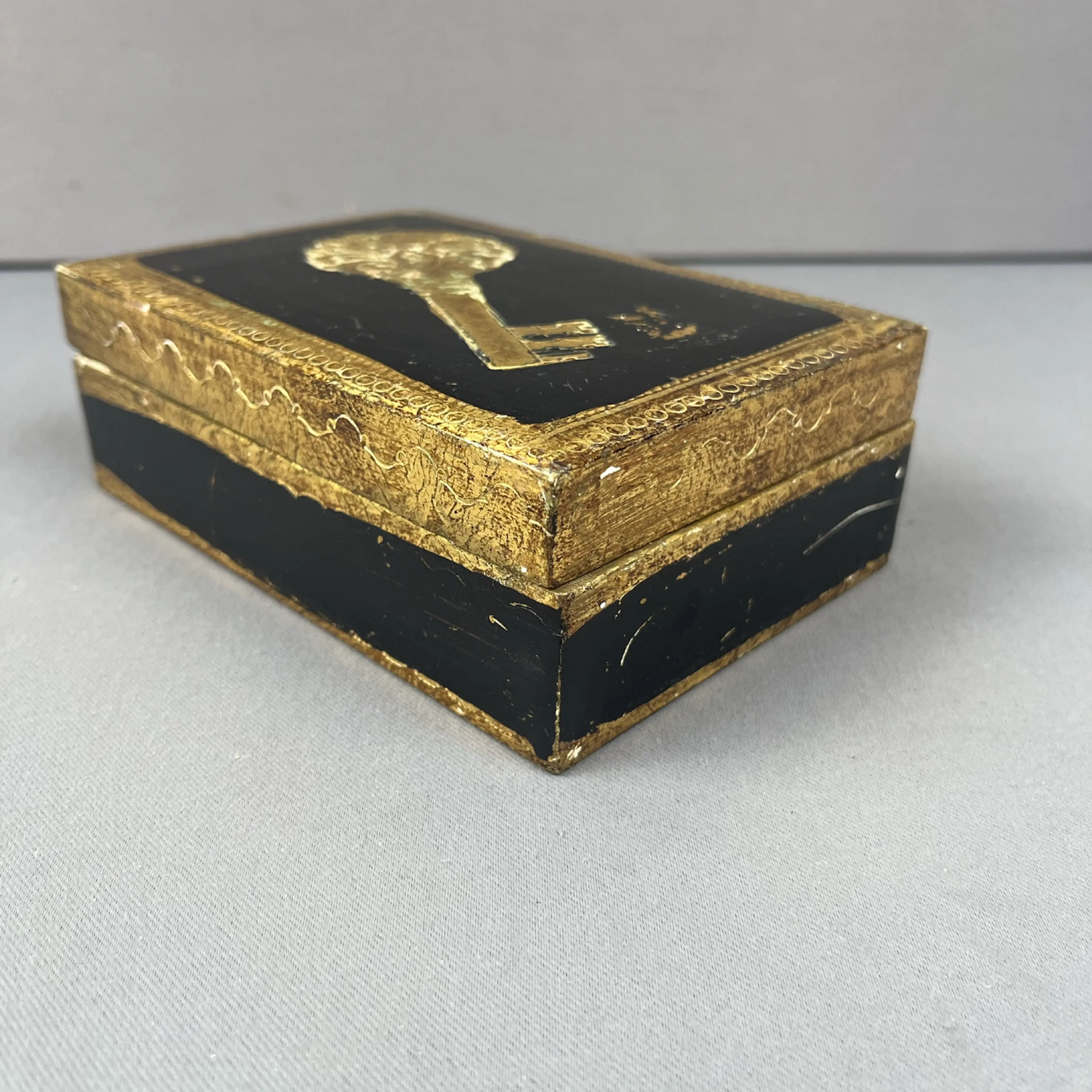 Image 2 of 11
