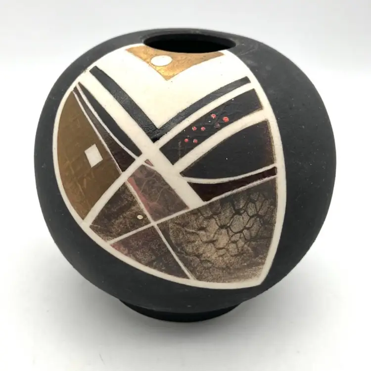 18 - Vintage Studio Pottery Geometric Vase Pot By Esteemed Late PA Artist Doug Irish Hosler Dated 1987