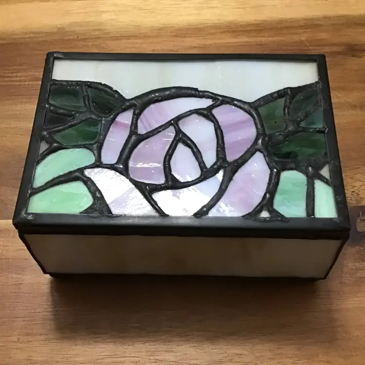 Vintage Slag Stained Glass Trinket Hinged Jewelry Box Pink Rose Design Rectangle
