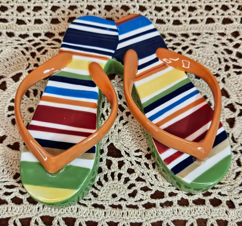 New Longaberger Pottery Sunny Day Decorative Ceramic Sandals Napkin Weight 23062