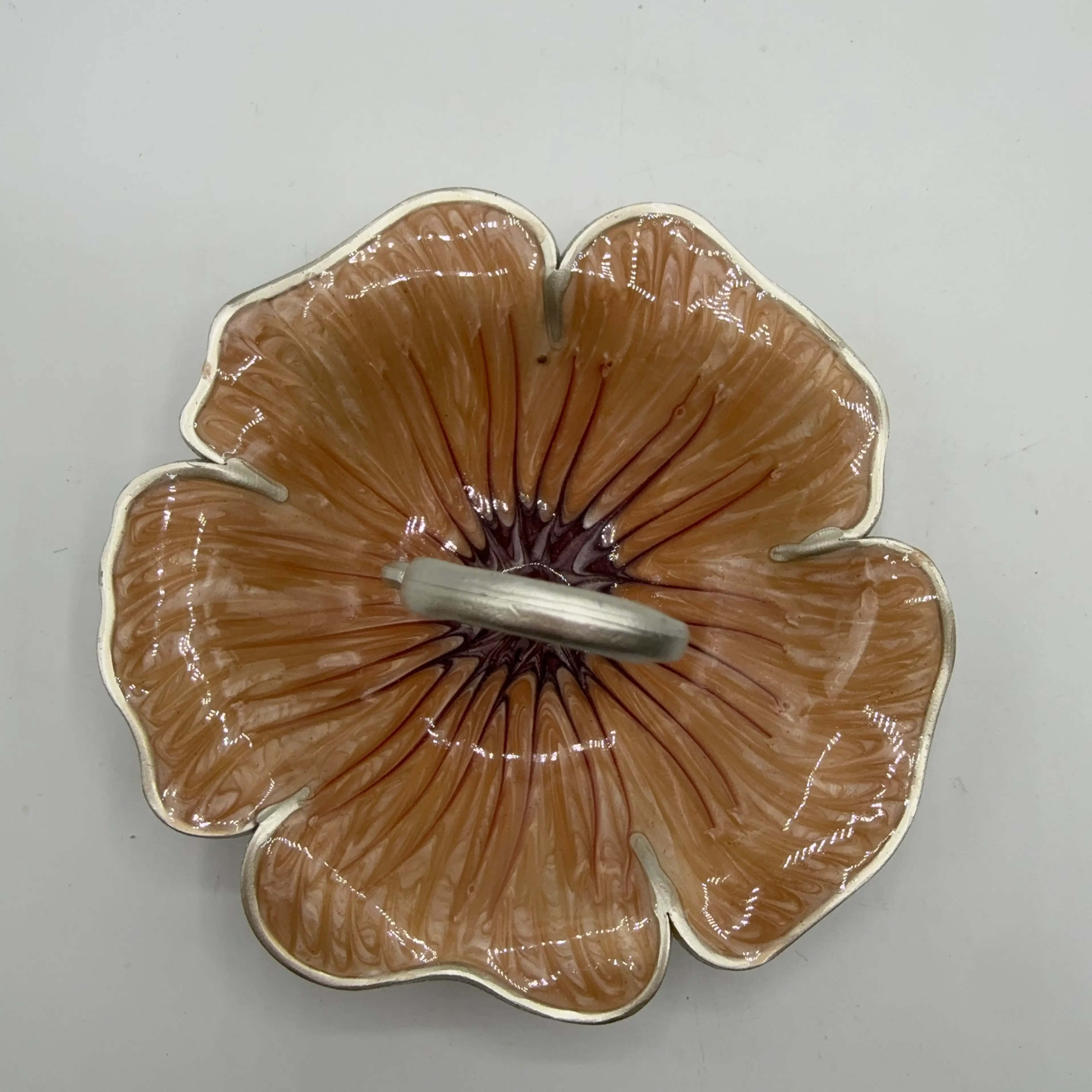 Image 3 of 3