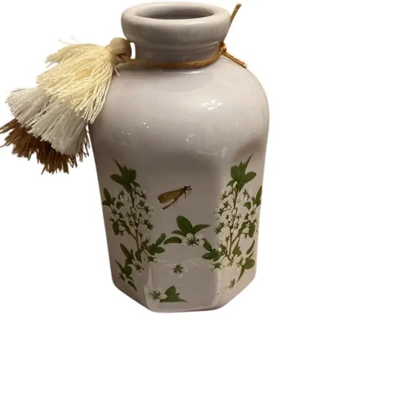 Ceramic Reed Diffuser Vase With Dragonfly Design 4 1/2”x 2 1/2”