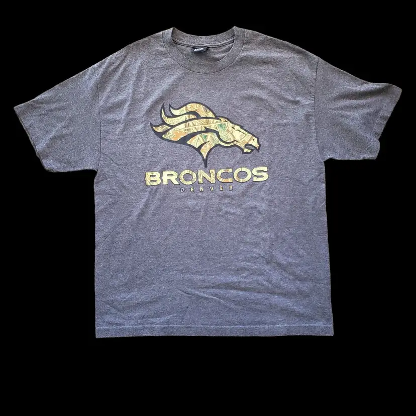 Denver Broncos NFL T-Shirt Apparel Extra Large Size Team Camouflage