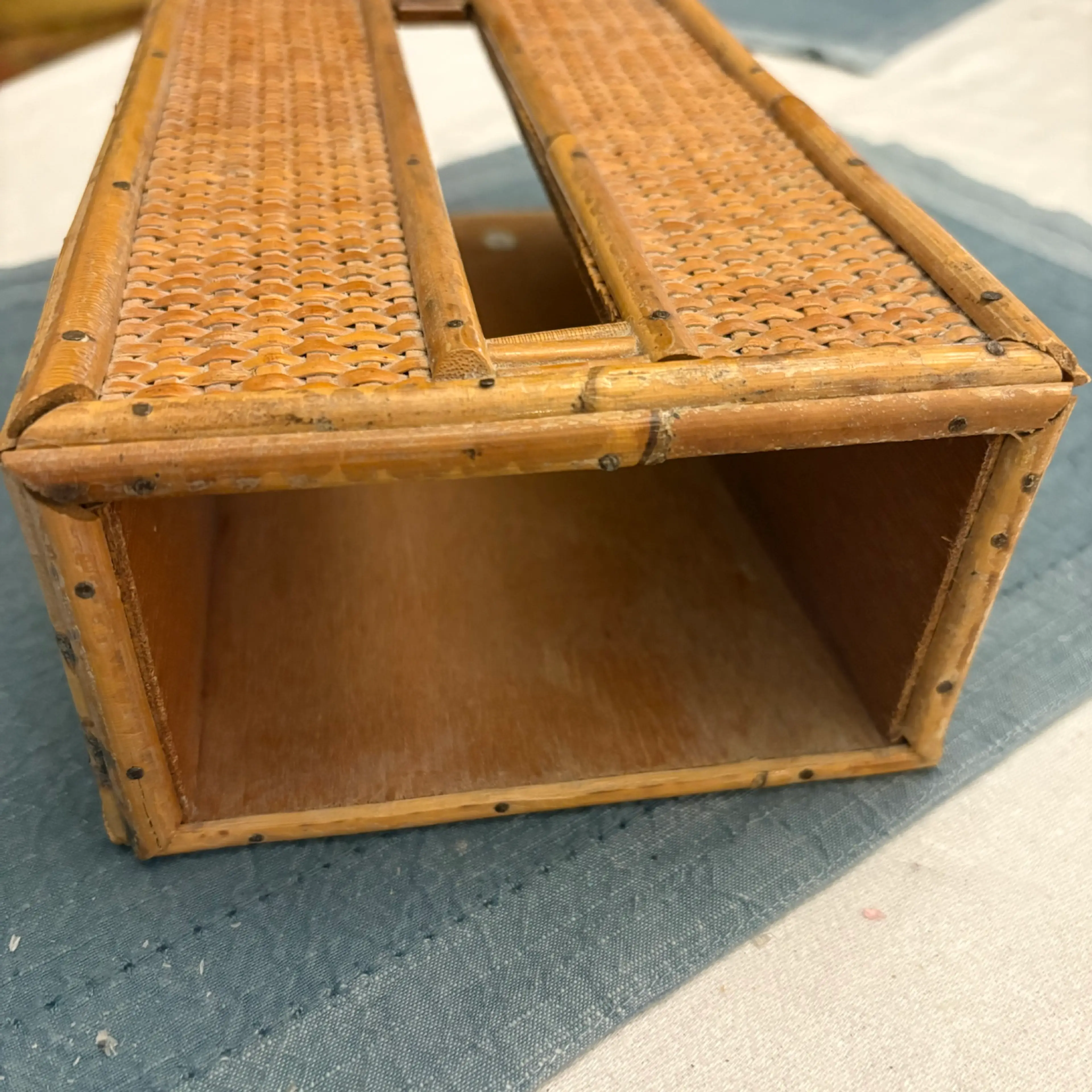 Image 3 of 4