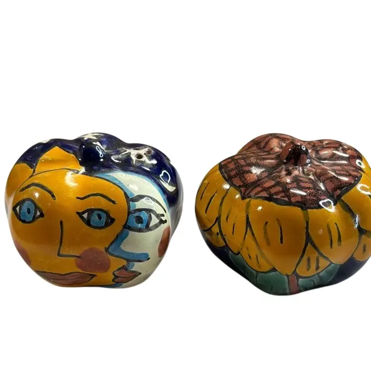 Talavera Mexican Pottery Pumpkin Salt & Pepper Shakers 2.5”