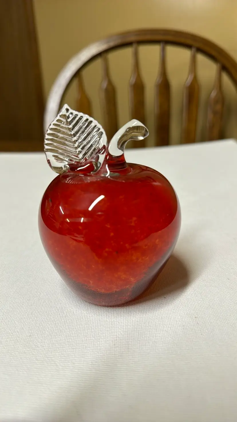 The Glass Eye Studio Signed MSH Art Glass Apple Paperweight 1986
