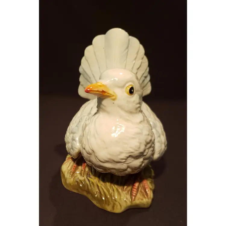 Vintage Enesco Japan E1589 Ceramic Bird Dove Figurine