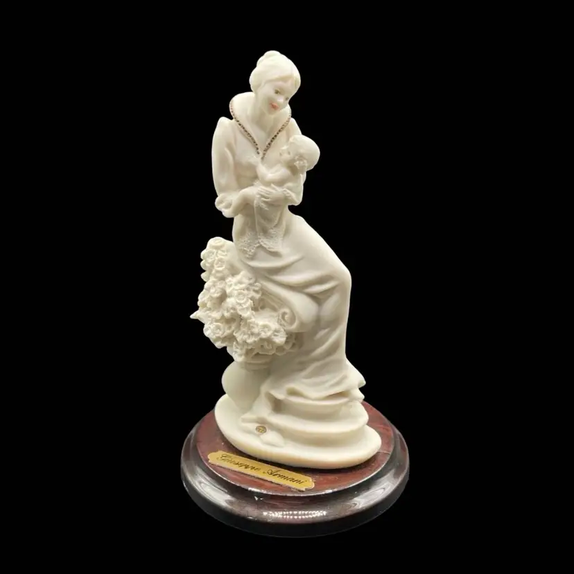 Capodimonte Giuseppe Armani #0939 Mother Baby Sculpture Figurine Italy