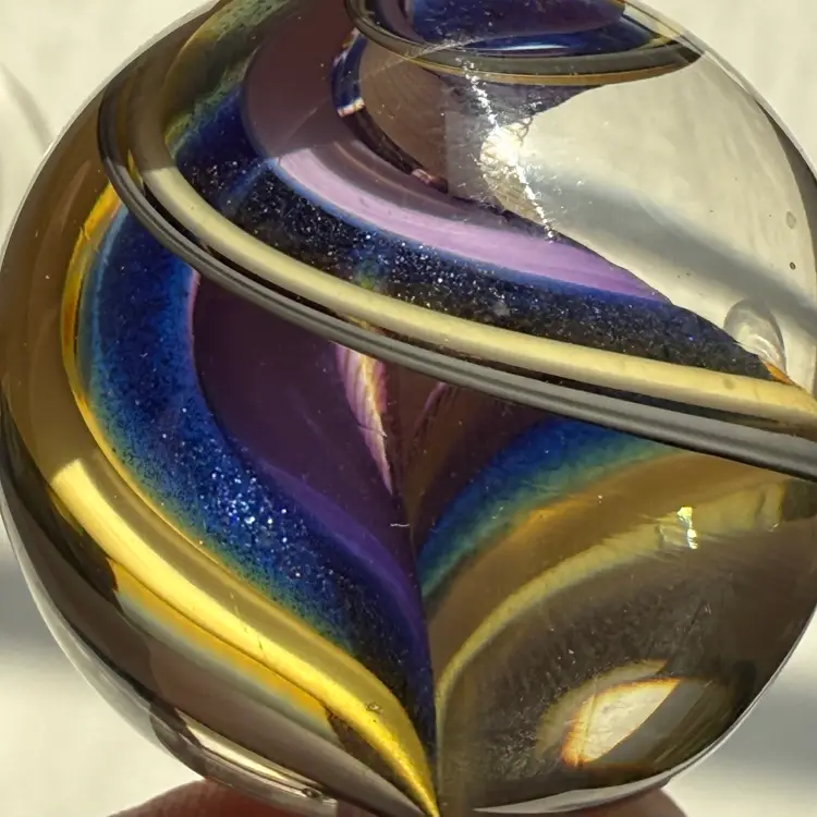 Signed Geoffrey Beetem Handmade Glass Marble Multi Color Ribbon Swirl 1.5”