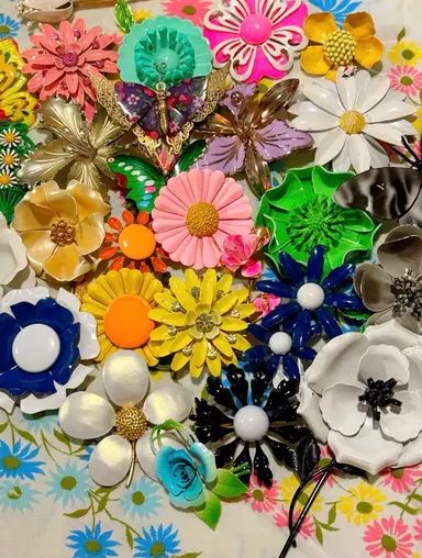 Enamel Flowers & Bugs Sale! 