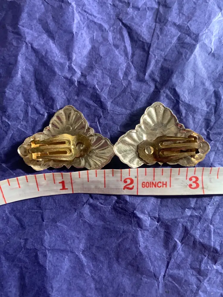 Vintage Enamel Art Deco Style Clip-On Earrings Faux Marcasite Floral Pink 