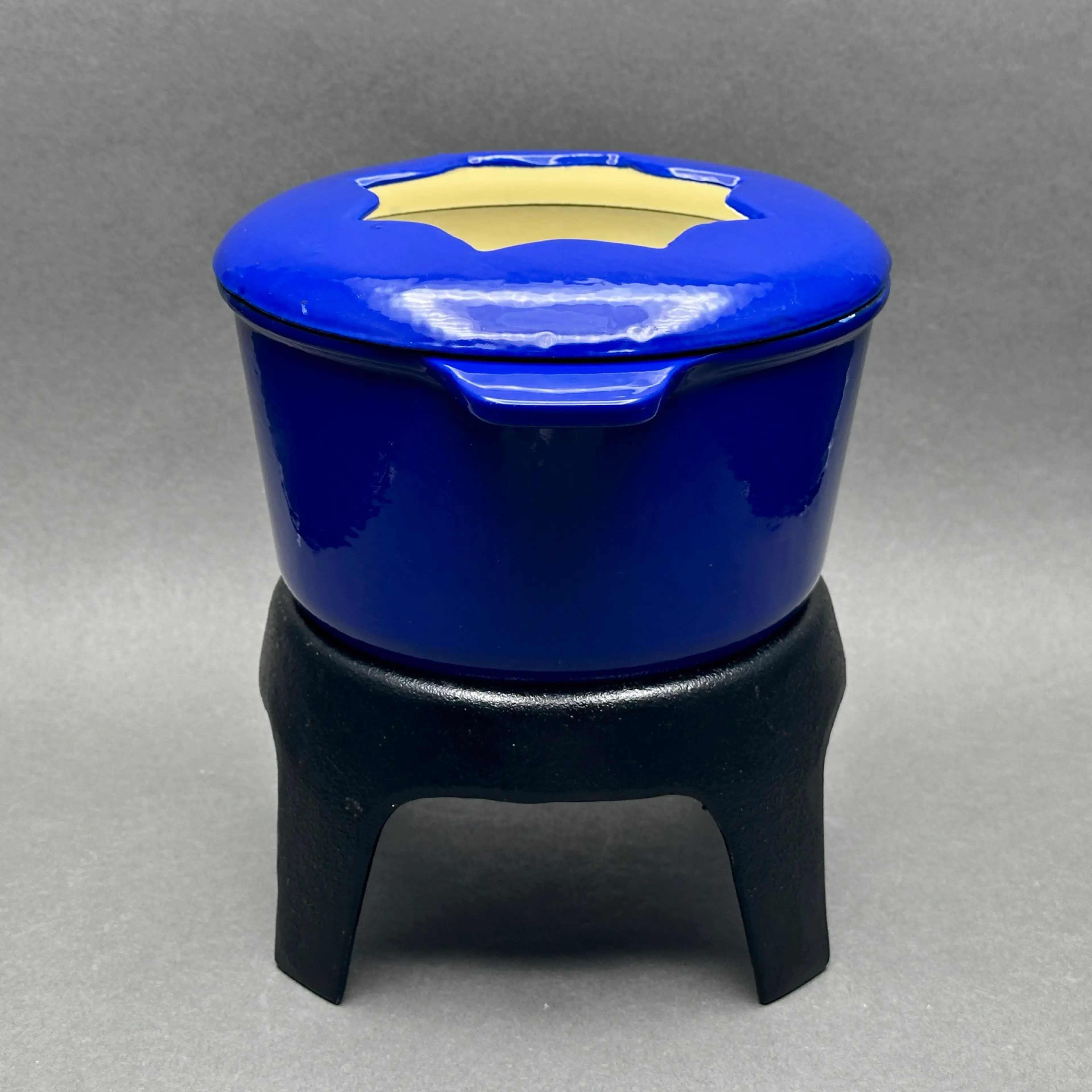 Image 4 of 8