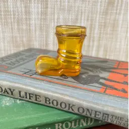 017 Miniature Glass Amber Toffee Boyd Hobo Boot Face Shot Glass Toothpick Match Holder 2" X 2" X 1.75"