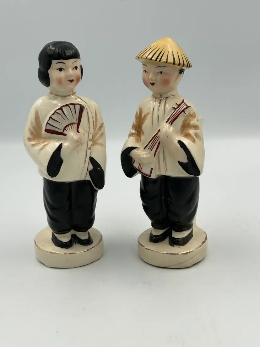 Vintage Asian Boy And Girl, Figurines Bud Vases Occupied Japan