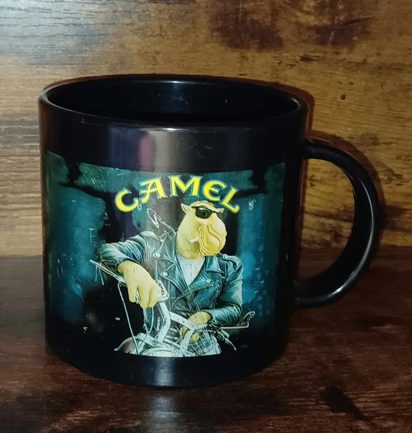 Betras USA Super Jumbo 14 oz Camel Brand Plastic Mug