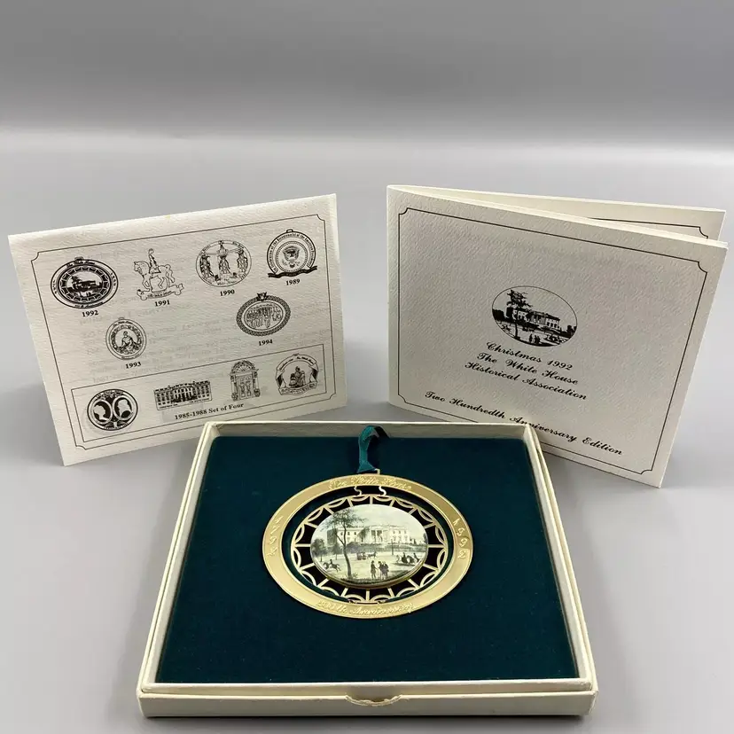 The White House 200th Anniversary Edition Christmas 1992 Tree Ornament