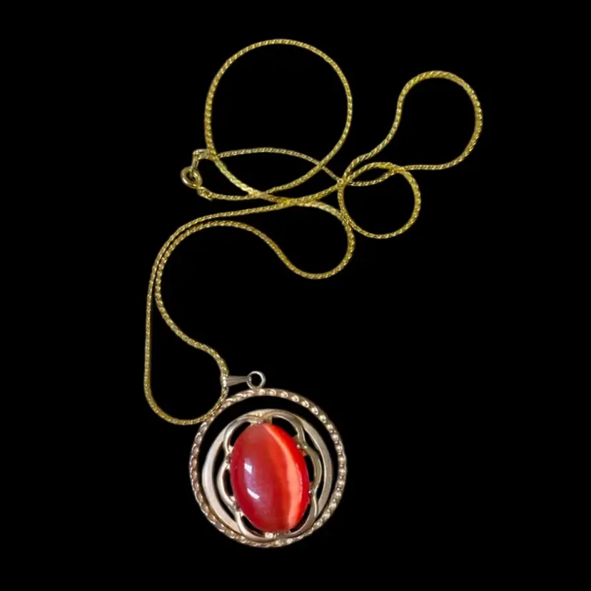 Gold Tone Necklace With Orange/Coral Pendant