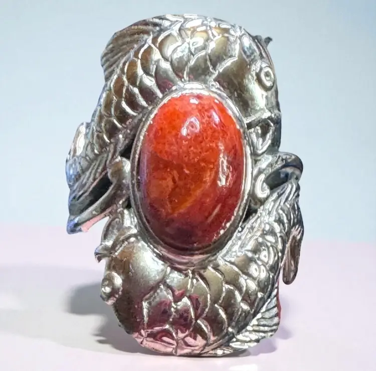 Sterling Silver Koi Fish Coral Cabochon 925 Ring - Signed BBJ - Size 8
