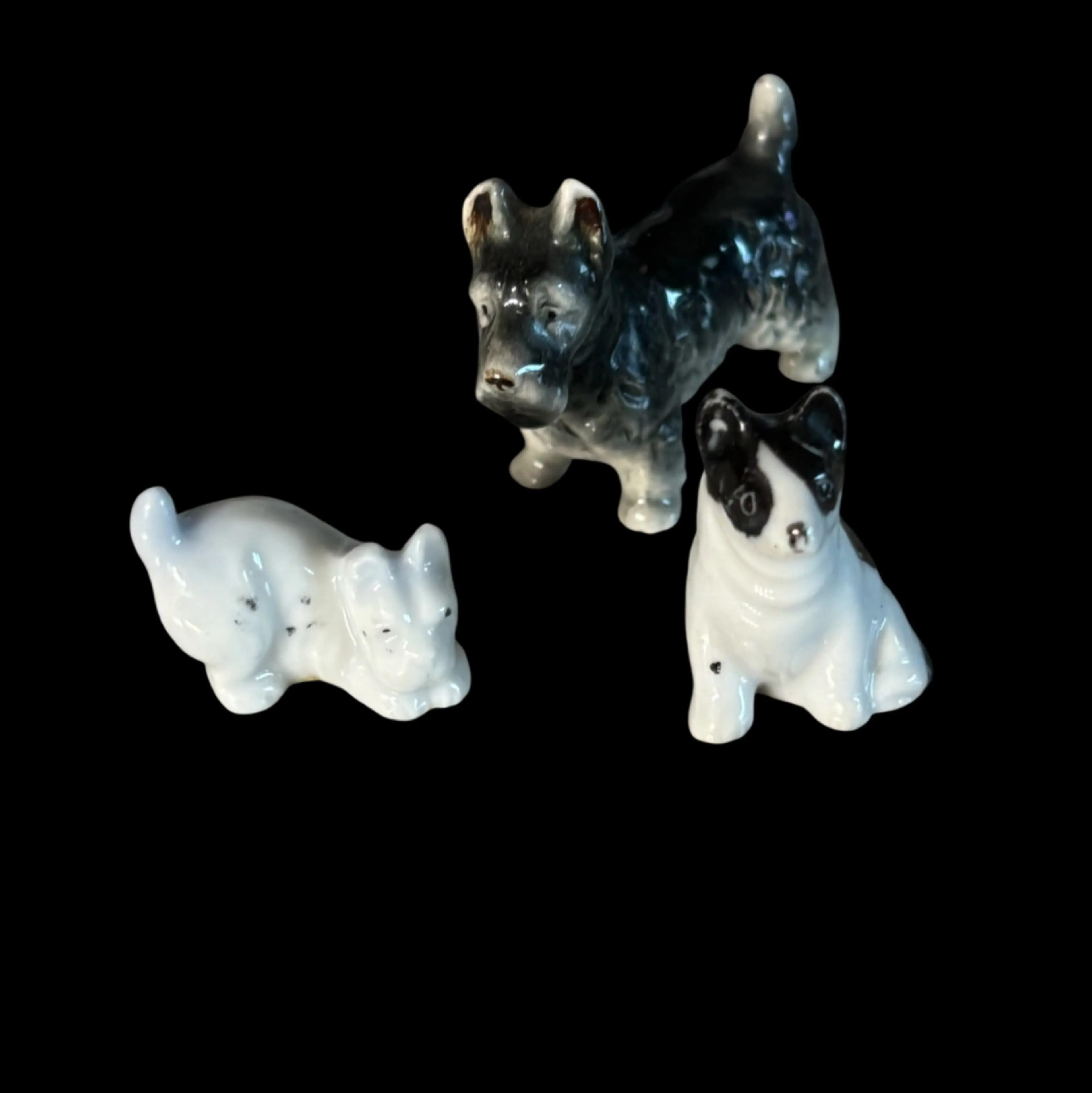 Image 2 of 4