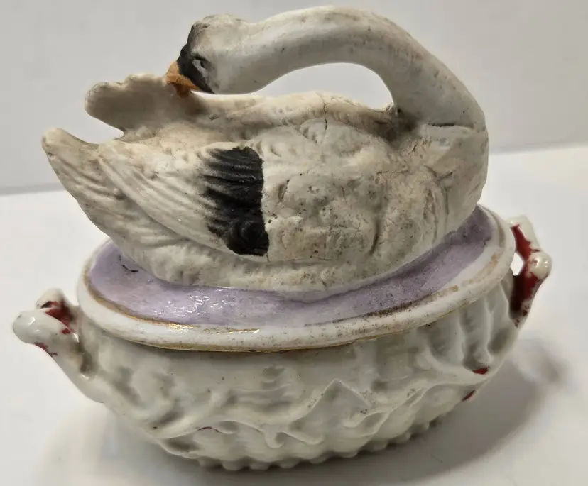 Vintage Ceramic Swan Trinket Box - Porcelain Jewelry / Powder Box with Purple Band