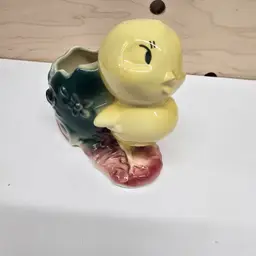Vintage Shawnee Pottery USA yellow Chick & Egg planter