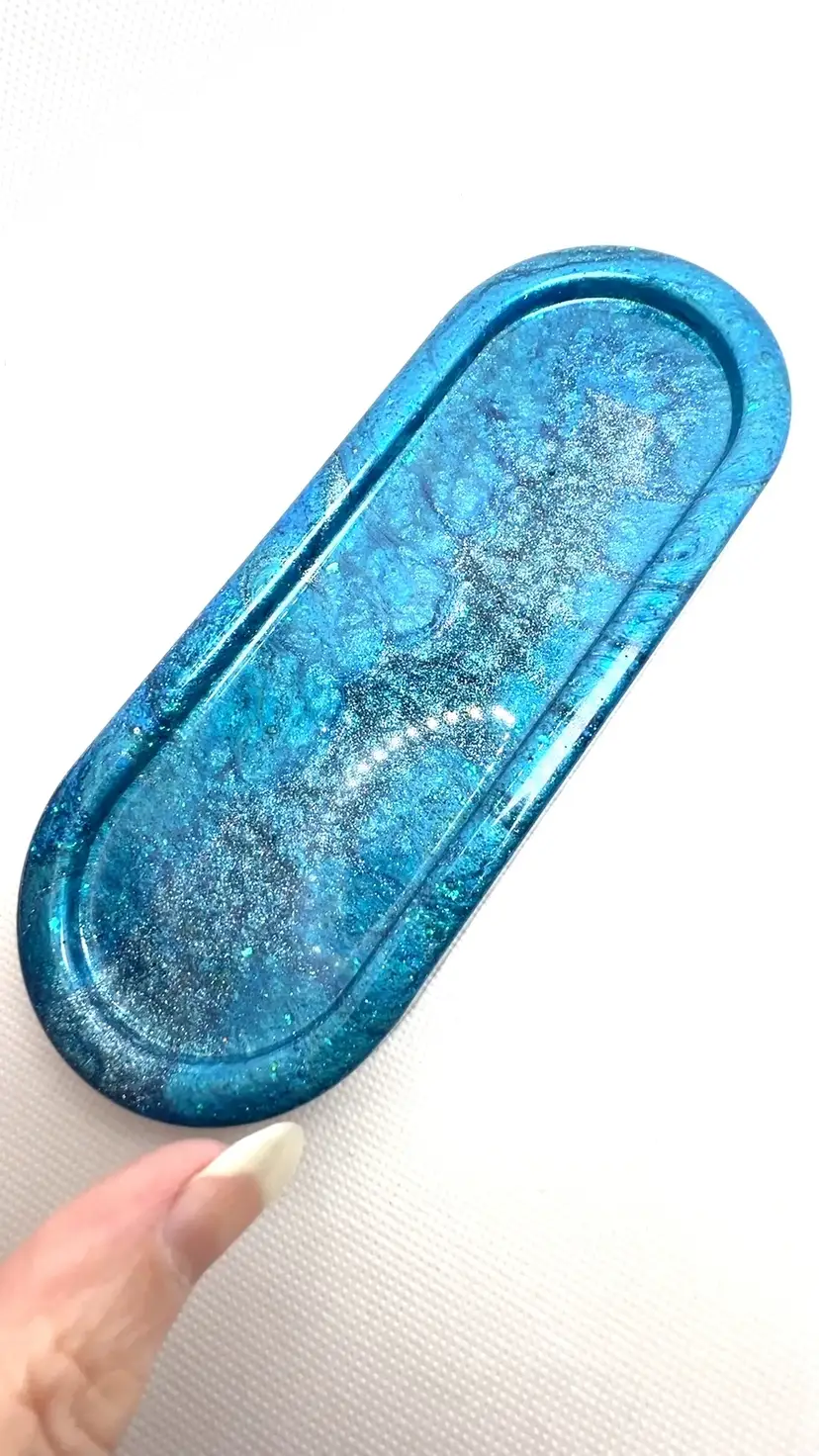 Blue 💙 Resin Trinket Tray. Handmade By Me! 🫶 Great For Catch all Dish Tray. Oval Shape.  It’s Like Gazing Into The Milky Way! 6-7/8” length x 2-5/8” width x 5/8” deep.