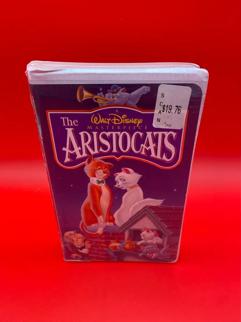 The Aristocats Walt Disney Masterpiece Collection VHS Movie - Sealed Clamshell
