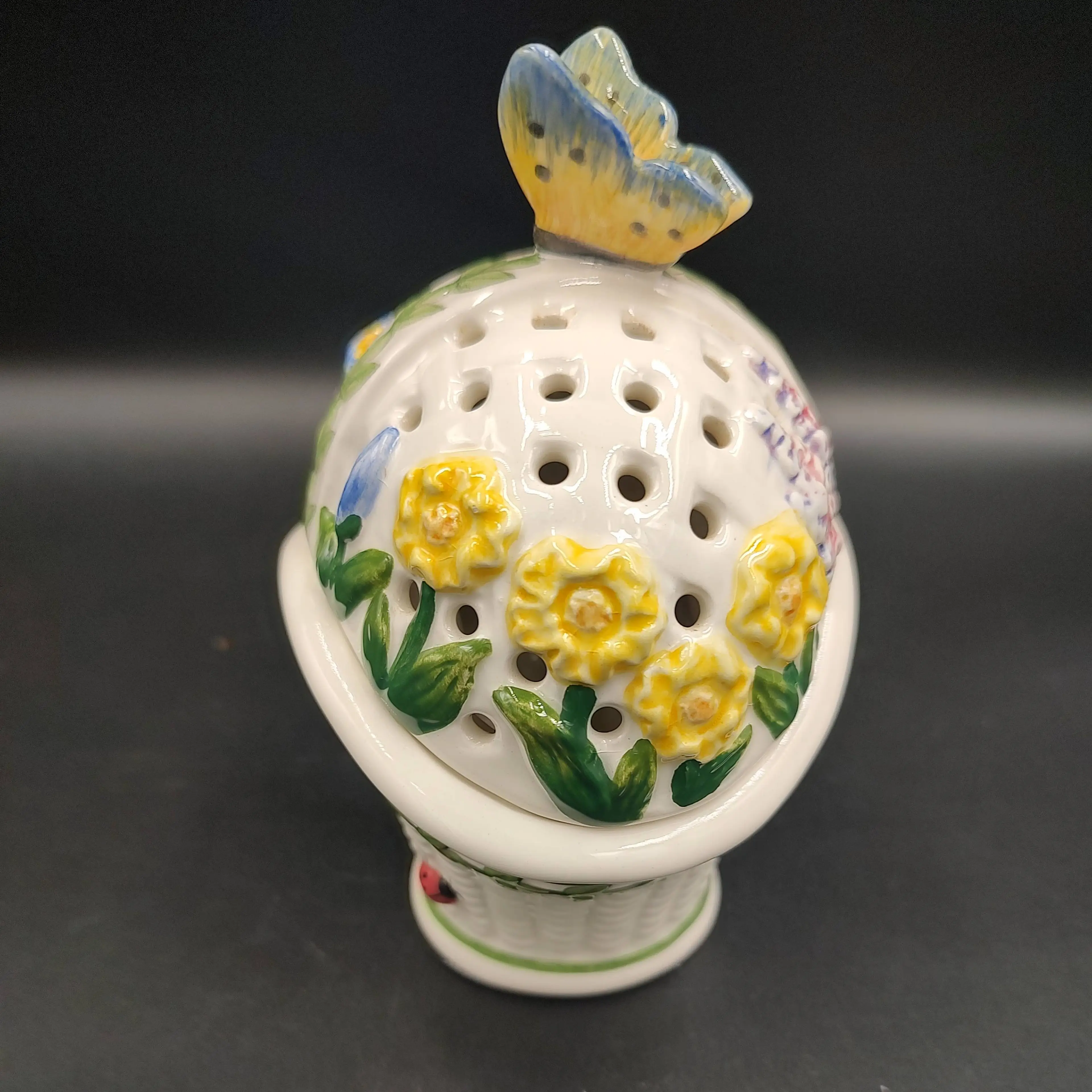 Image 4 of 7