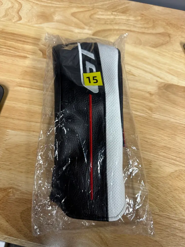 Brand New In Plastic Titleist GT Fairway Cover