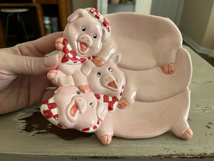 3 Pigs Spoon Rest