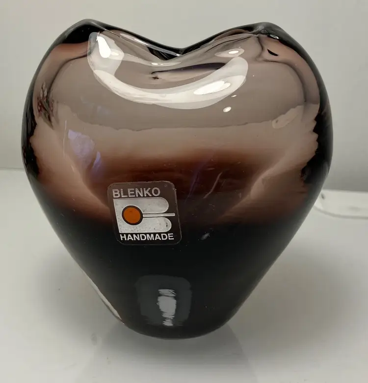 Blenko Hand Blown Art Glass Amethyst Heart Shaped Bud Vase
