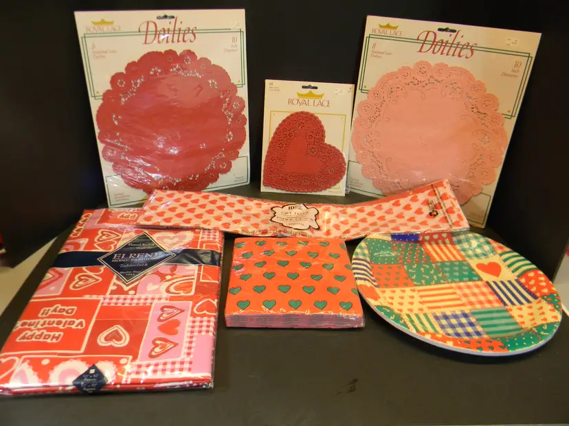 Valentines Day Party, Brand New, Tablecloth, napkins, plates, tissue paper, doilies  (paper Lace)