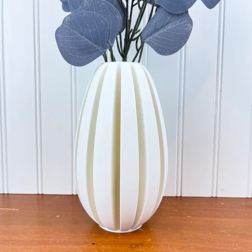 Unique Modern Flower Vase, The Gani Vase, 3D Printed, Unique Vase, Bookshelf Table Decor, Flower Lovers, Multiple Colors, Eco-Friendly