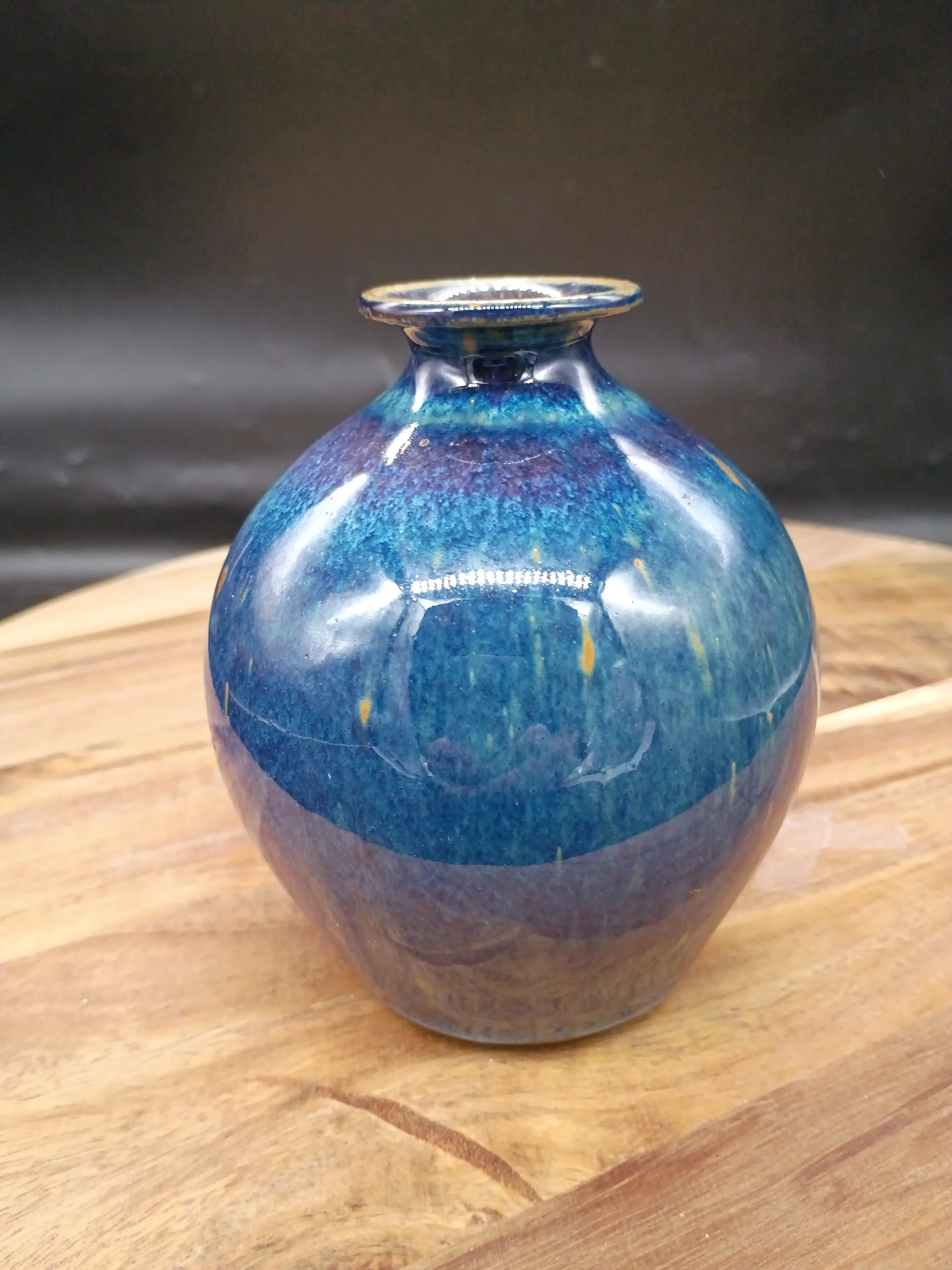 Image 2 of 6