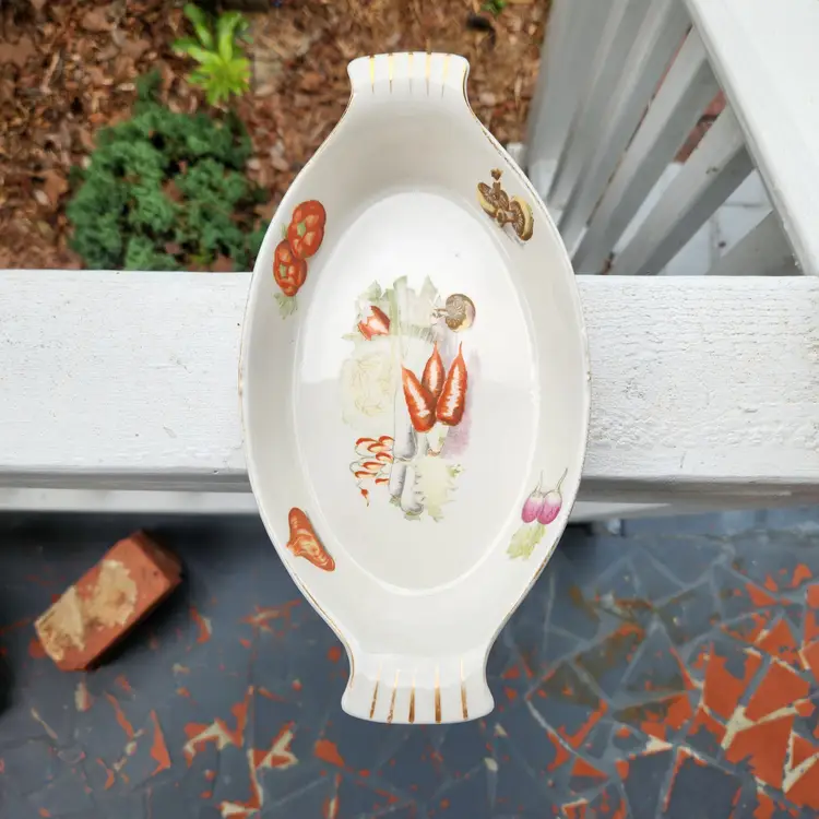 Vintage Vegetable Dish Made In 1957-9 1/2" x 5"