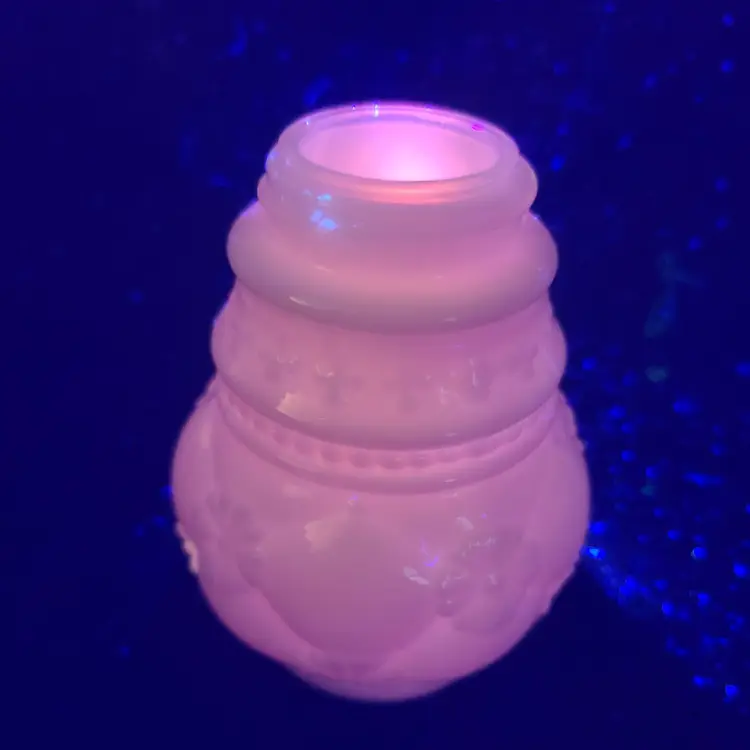 Vintage Avon Milk Glass "Unforgettable" Powder Sachet Bottle UV Glow