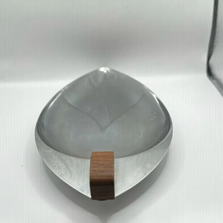 Vtge Metal Leaf Shape Candy Dish W/wooden Handle