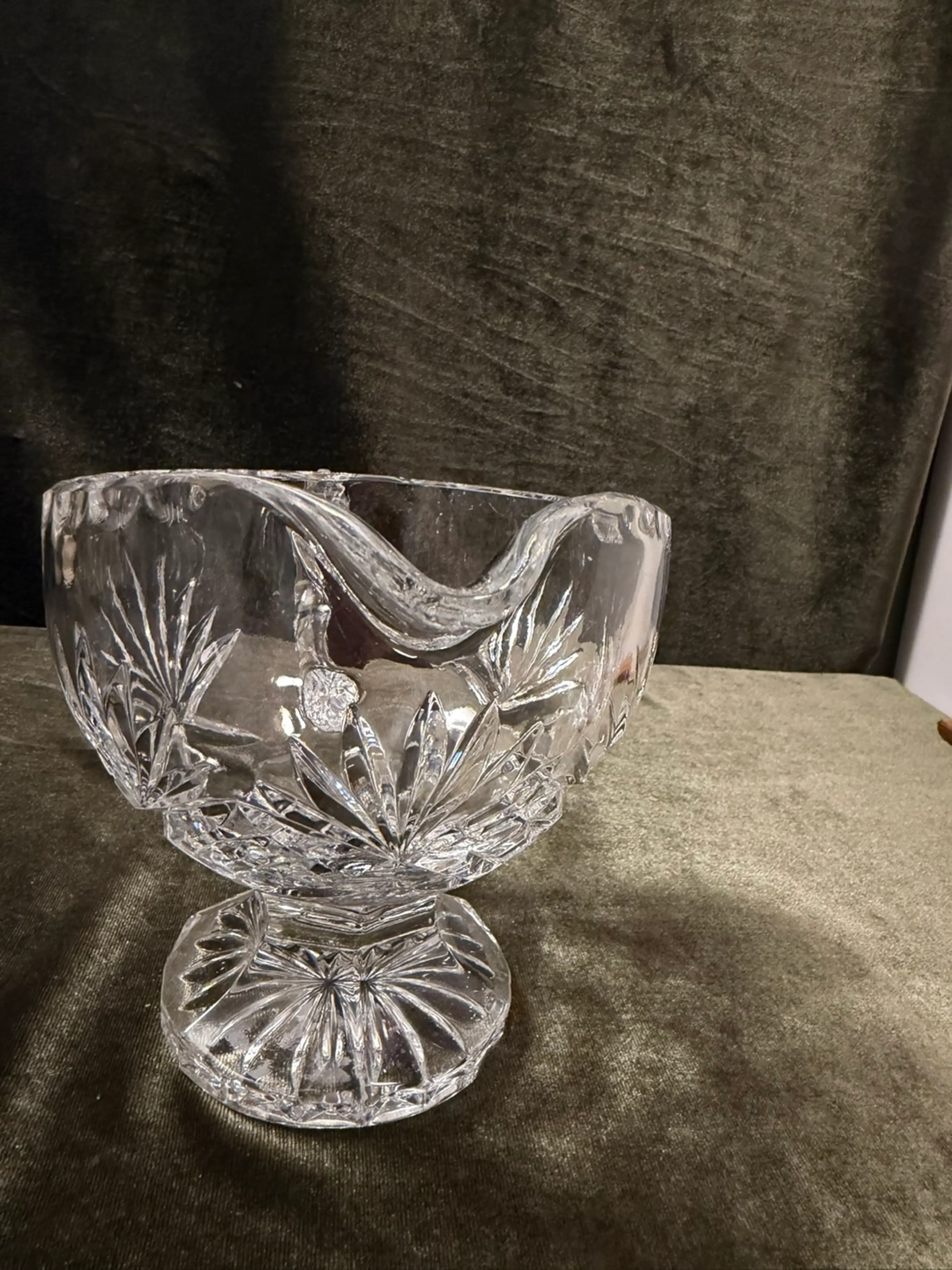 Image 4 of 11