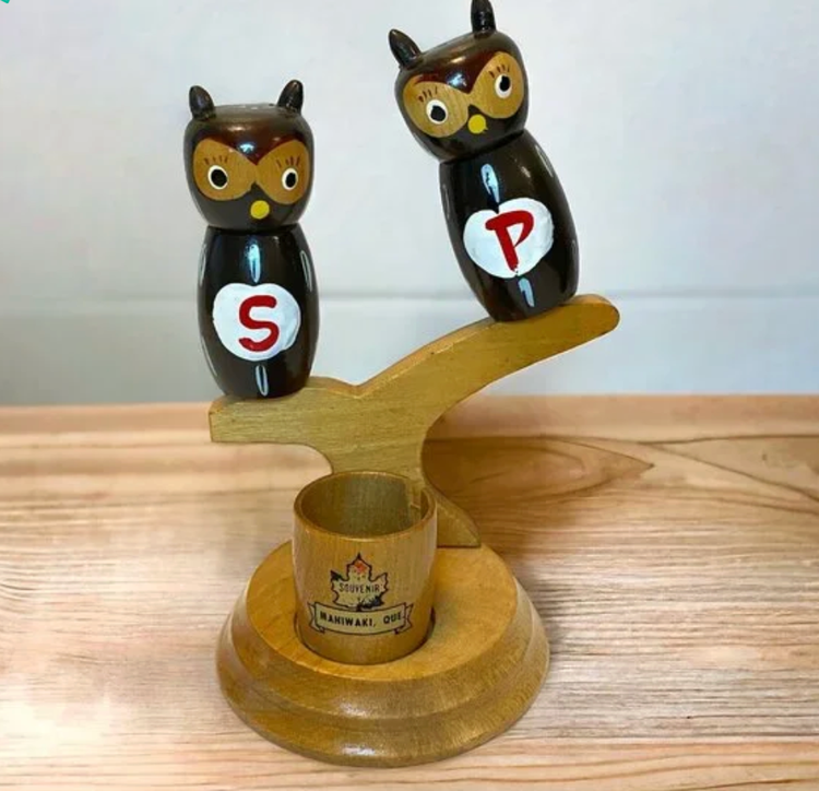 Wooden Owls on Tree Branch Salt & Pepper Shakers & Toothpick Holder