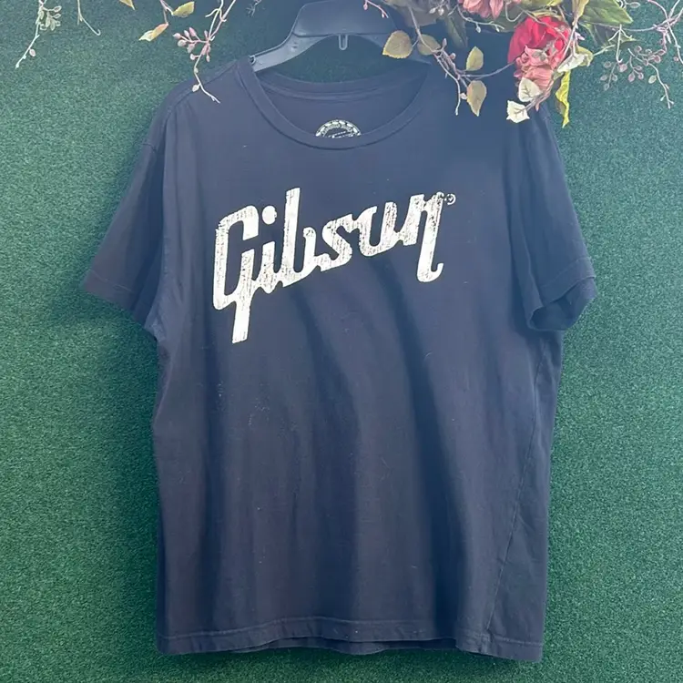Gibson Guitar “First Generation”Black T-Shirt
