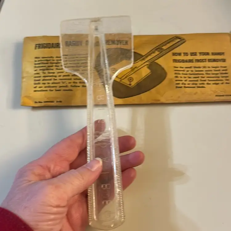 Vintage 1950s GM Frigidaire Handy Frost Remover Scraper Advertising Plastic