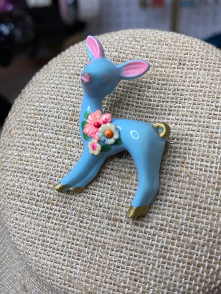Vintage Celluloid Plastic Blue Deer Brooch Pin Fawn Doe Kitschy Robin Egg Blue