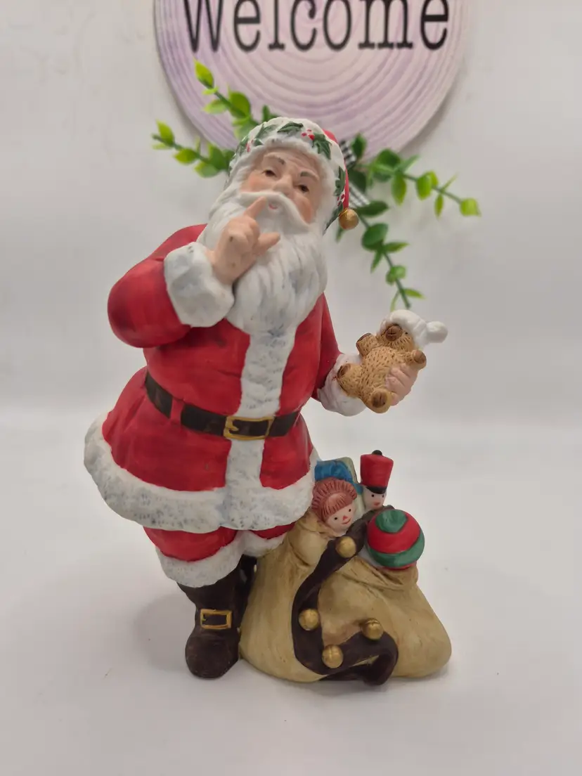 Avon Porcelain 6 " Tall Santa Holding Teddy Bear Bag Of Toys Figurine 1993