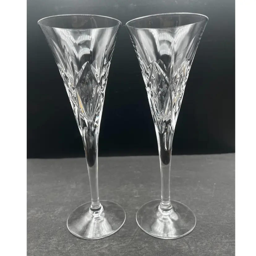 #389B Beautiful Pair Of Clear Cut Glass Champagne Flutes